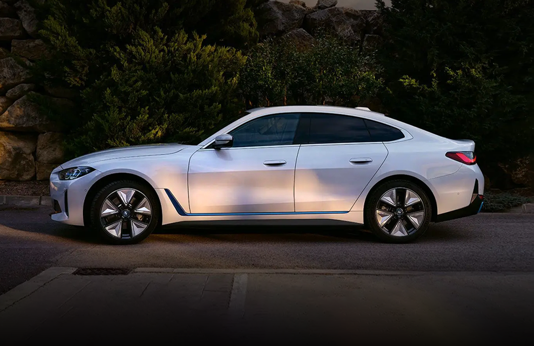 bmw_i4 bmw_i4