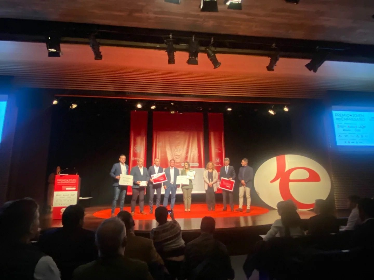 premios-joven-empresario-burgos